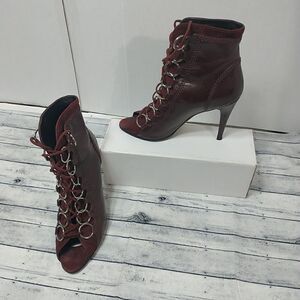 Brian Atwood Womans SZ US 8 EUR 39 Burgundy Adele Booties